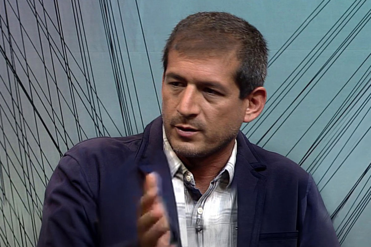 NAYAR LÓPEZ CASTELLANOS